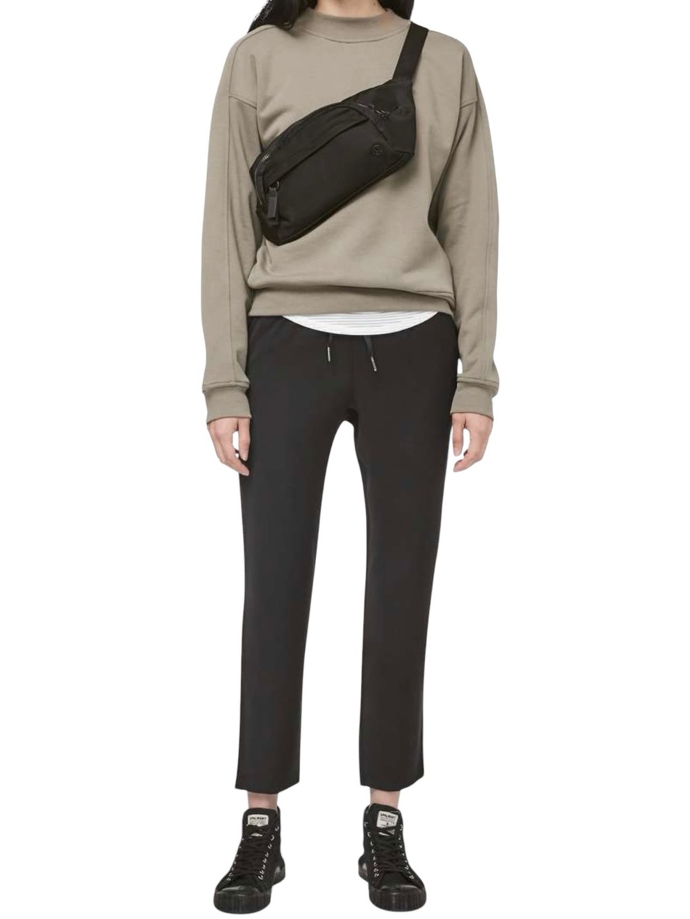 Lululemon On The Fly Pant Woven Size 2